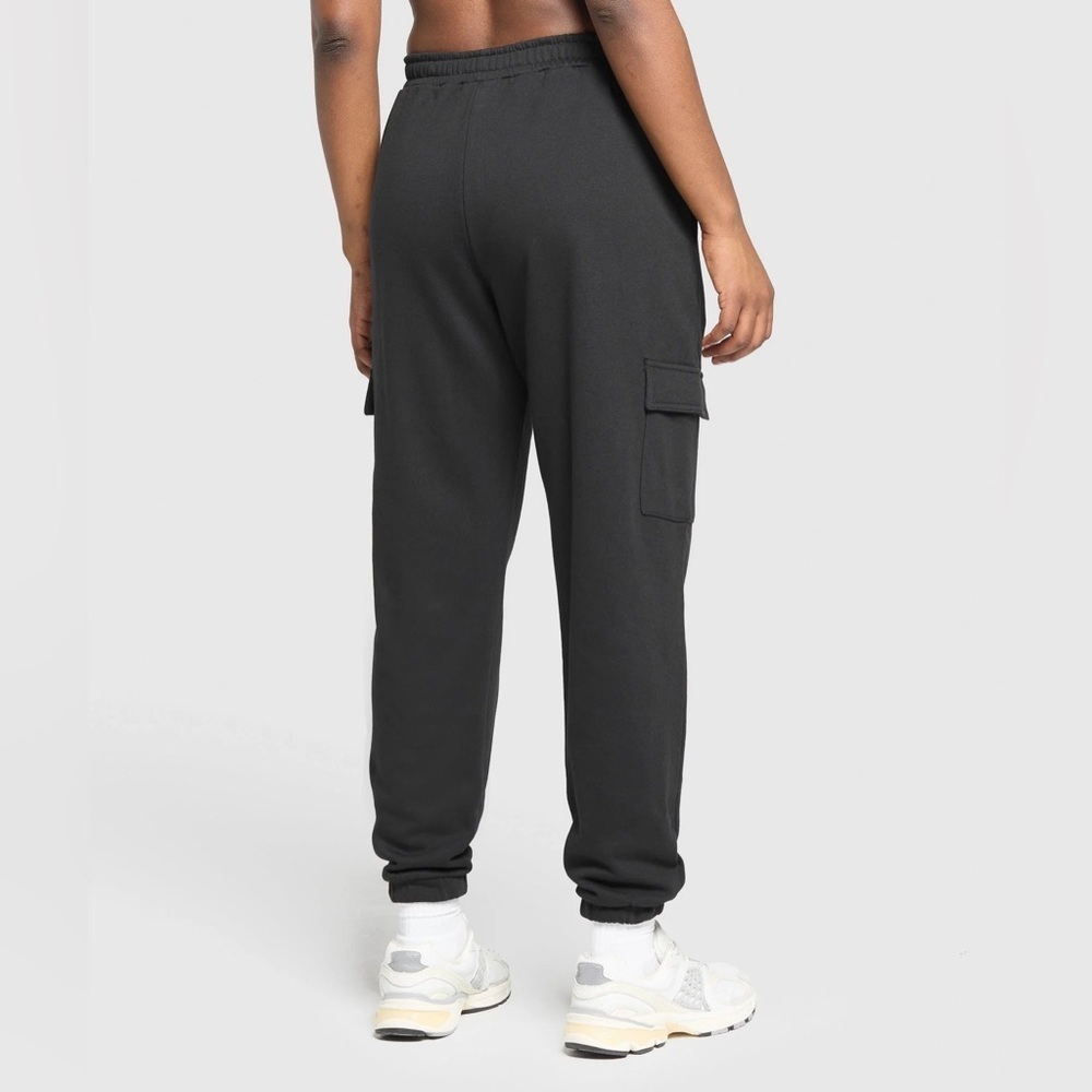 Fleece Factory size small Black Cargo Jogger Pants, fitted waist band and cuffs